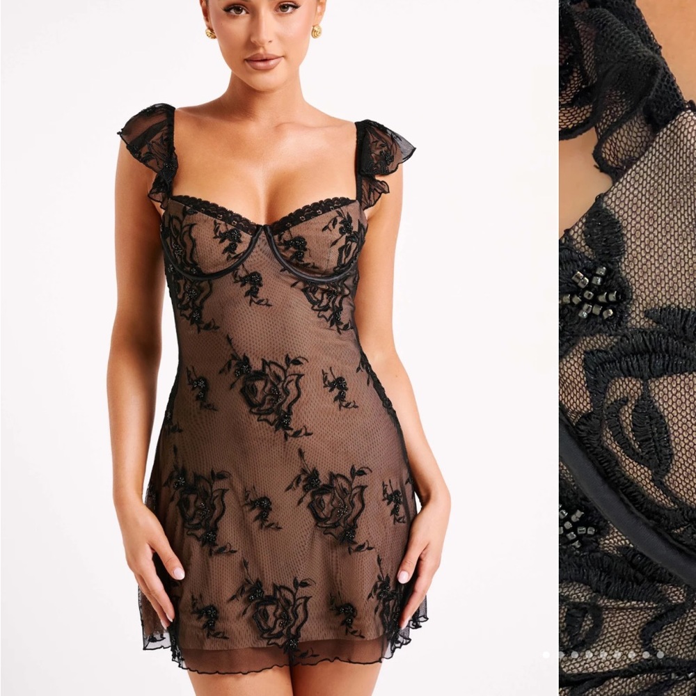 Meshki Verona dress size small new with tags